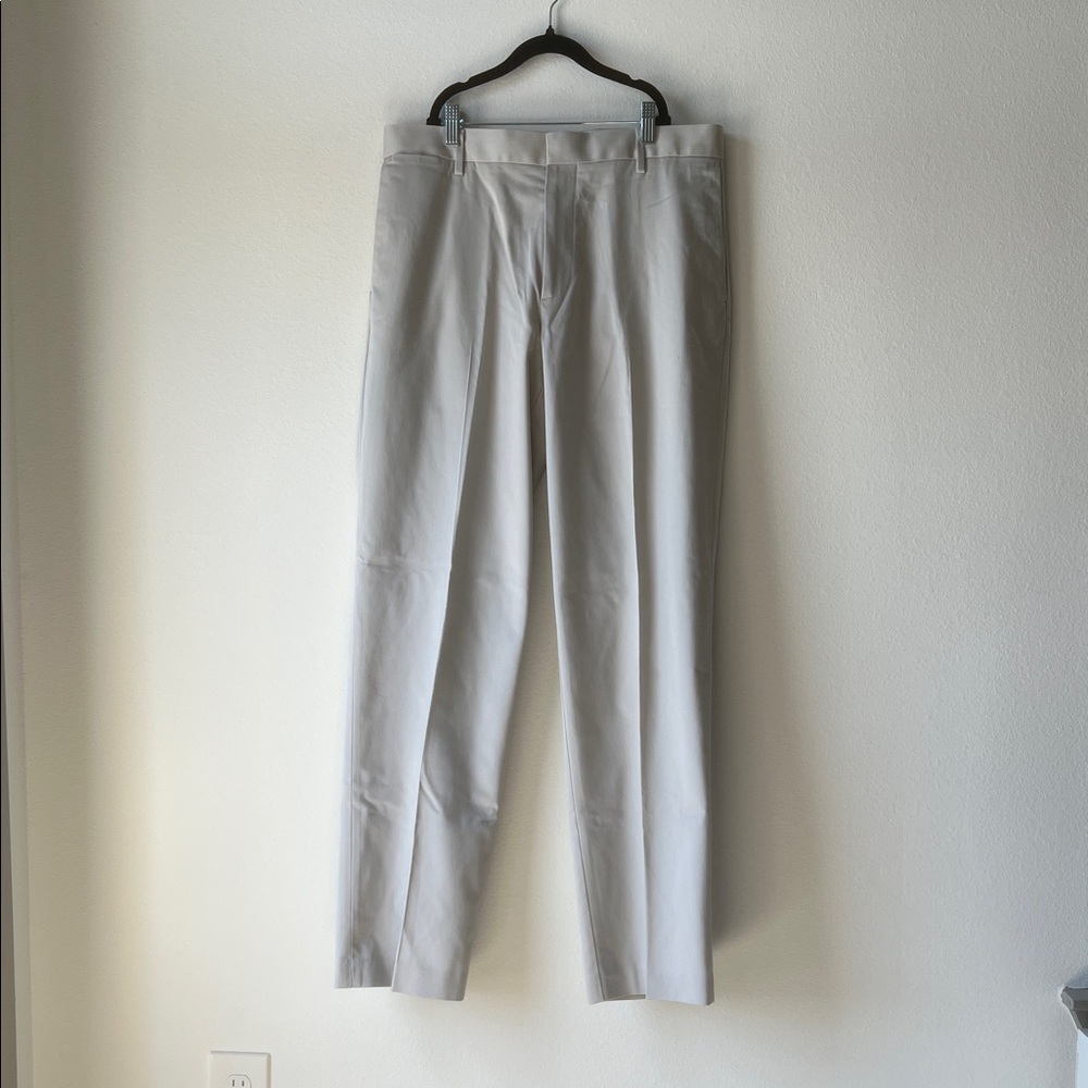 Dockers Men's Light Gray Dress Pants